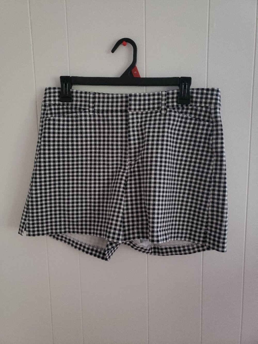 Old Navy Gingham High Rise Pixie Shorts Size 10